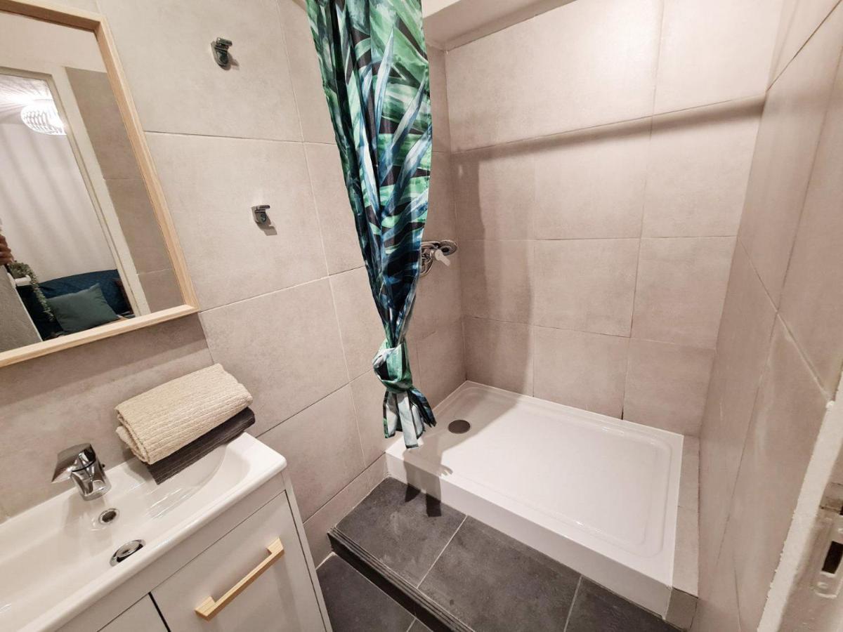 Gregbnb - T2 Design 34M2 - Toulon Est - Wifi Fibre - N9 Экстерьер фото